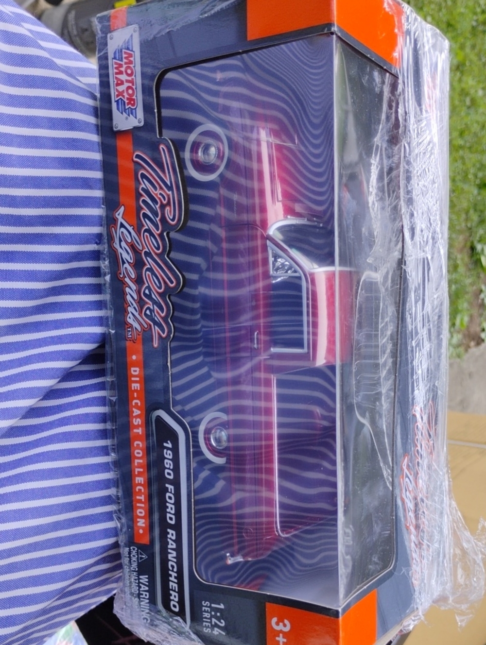 (X-77) Timeless Legends 1960 Ford Ranchero Die-Cast Truck